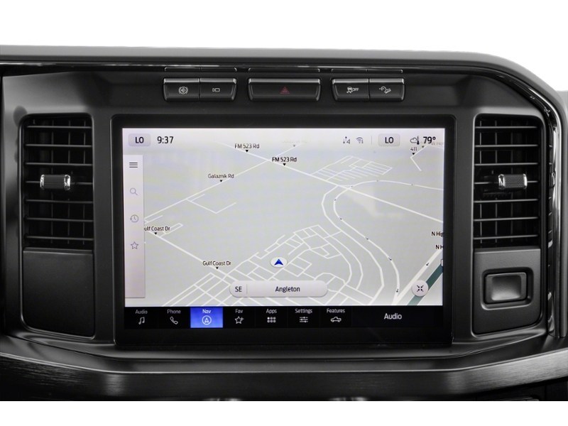 2026 Ford F-350 LARIAT 4WD Crew Cab 6.75' Box Interior Shot 8