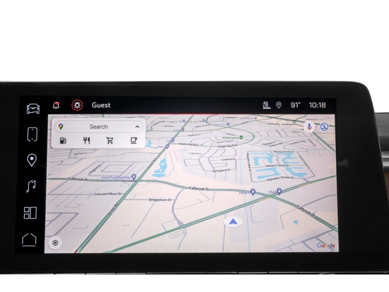 2023 GMC Canyon 4WD Crew Cab Denali Interior Shot 8