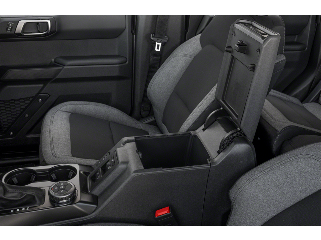 2026 ford bronco Interior