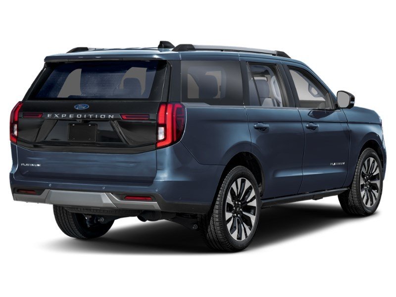 2027 Ford Expedition Platinum 4x4 Exterior Shot 2