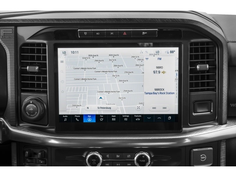 2025 Ford F-150 King Ranch 4WD SuperCrew 5.5' Box Interior Shot 8