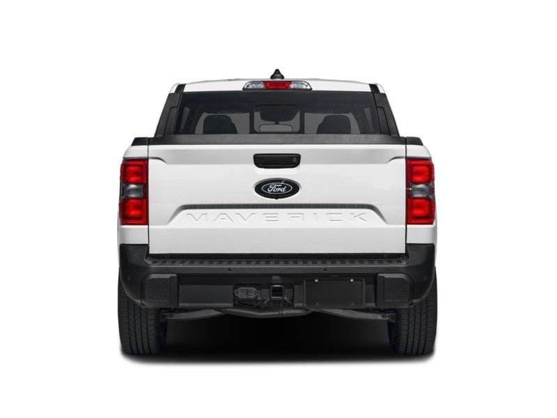 2026 Ford Maverick LARIAT AWD SuperCrew Exterior Shot 7