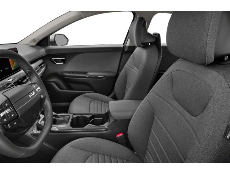 2025 Kia K4 EX FWD Interior Shot 4