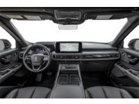2025 Lincoln Aviator Reserve AWD Interior Shot 6