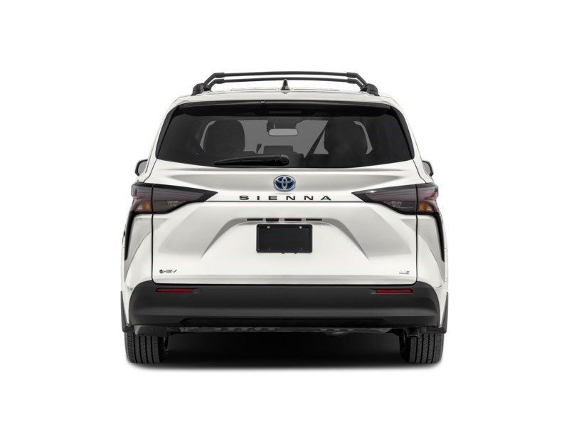 2026 Toyota Sienna LE 8-Passenger AWD Exterior Shot 7