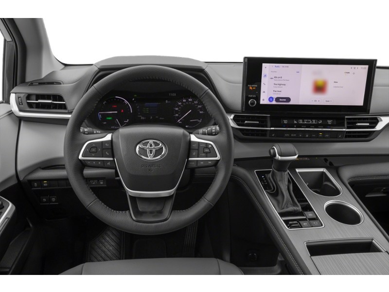 2026 Toyota Sienna XLE 8-Passenger FWD Interior Shot 3