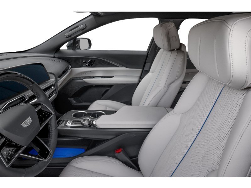 2027 Cadillac LYRIQ 4dr Signature Sport Interior Shot 4