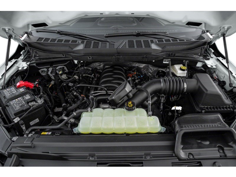 2026 Ford F-150 LARIAT 4WD SuperCrew 5.5' Box Exterior Shot 3