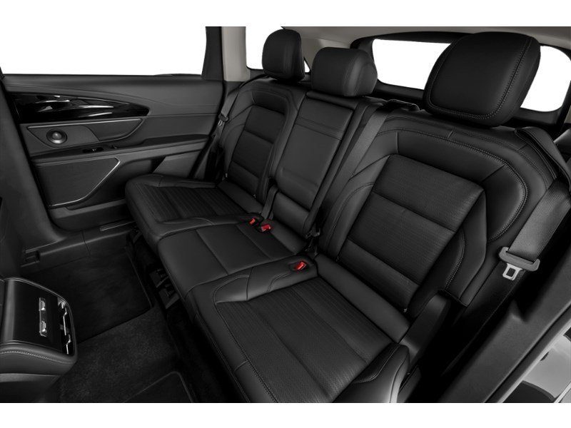 2026 Lincoln Nautilus Reserve AWD Interior Shot 5