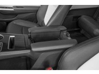 2025 Toyota Sienna XSE 7-Passenger AWD Interior Shot 7
