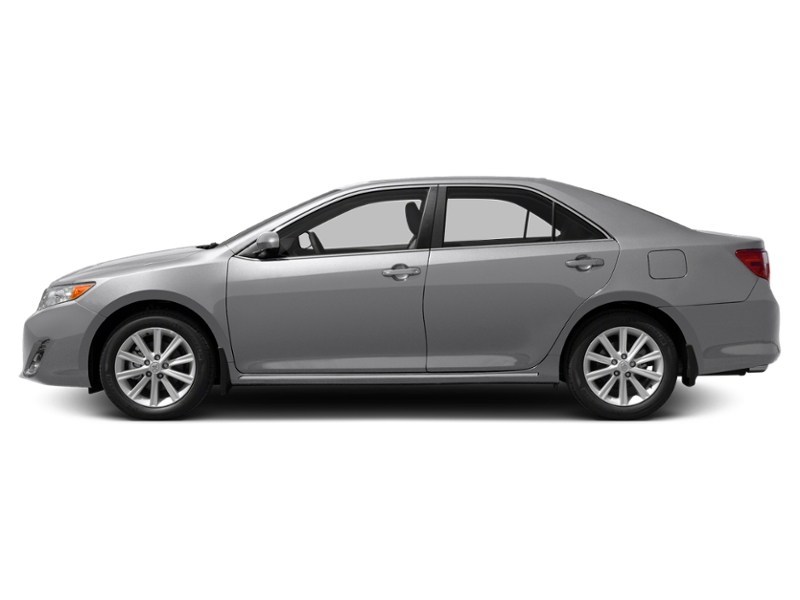 2012 Toyota Camry 4dr Sdn V6 Auto XLE Classic Silver Metallic  Shot 11