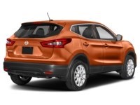 2023 Nissan Qashqai AWD SV CVT Monarch Orange Pearl Metallic  Shot 3