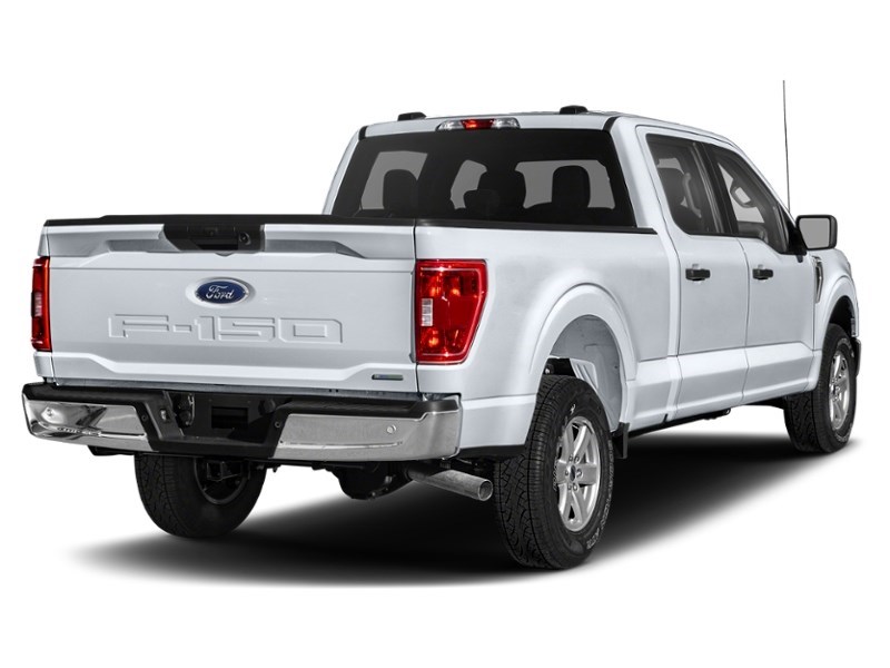 2022 Ford F-150 XLT 4WD SuperCrew 5.5' Box Space White Metallic  Shot 12