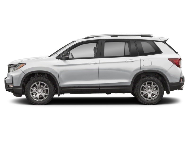 2024 Honda Passport TrailSport AWD Platinum White Pearl  Shot 3
