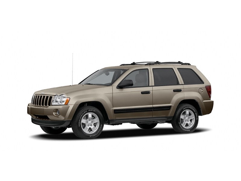 2006 Jeep Grand Cherokee 4dr Limited Light Khaki Metallic Clearcoat  Shot 4