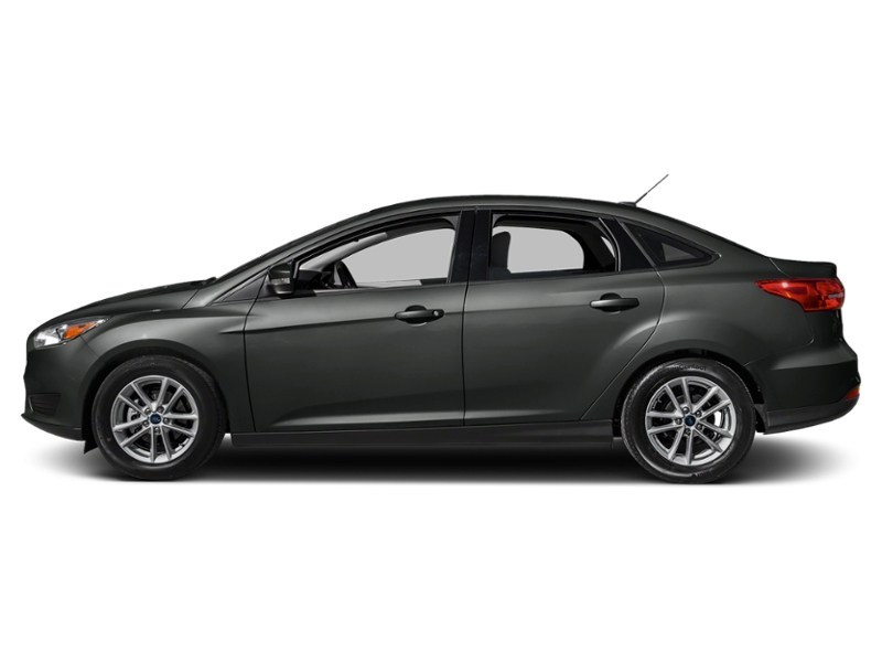 2015 Ford Focus 4dr Sdn SE Magnetic Metallic  Shot 9