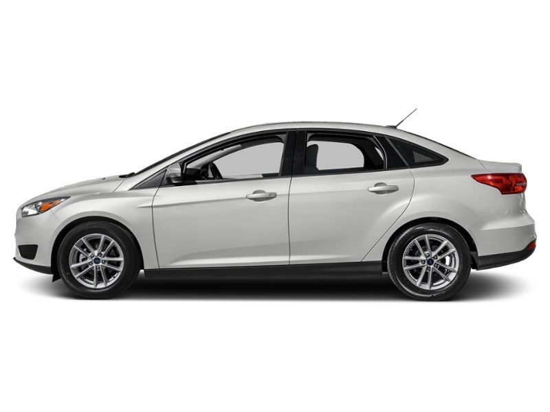 2015 Ford Focus 4dr Sdn SE Oxford White  Shot 47