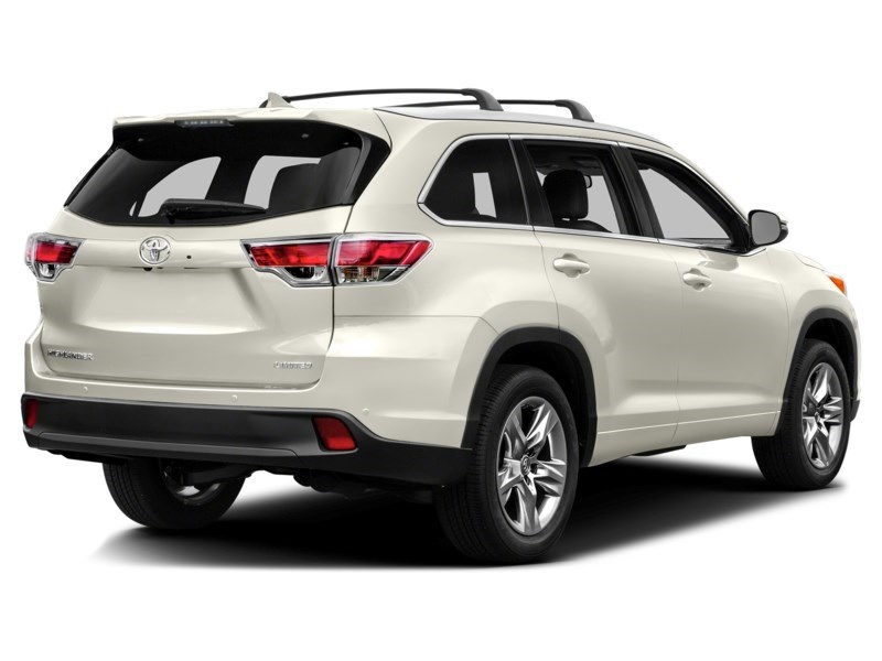 2015 Toyota Highlander XLE Blizzard Pearl  Shot 5