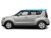 2017 Kia Soul EV 5dr Wgn Pearl White/Sky Blue Two-Tone  Shot 11