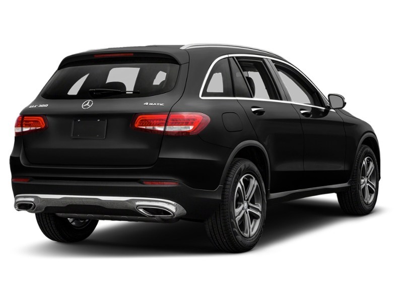 2018 Mercedes-Benz GLC 300 GLC 300 4MATIC SUV Obsidian Black Metallic  Shot 20