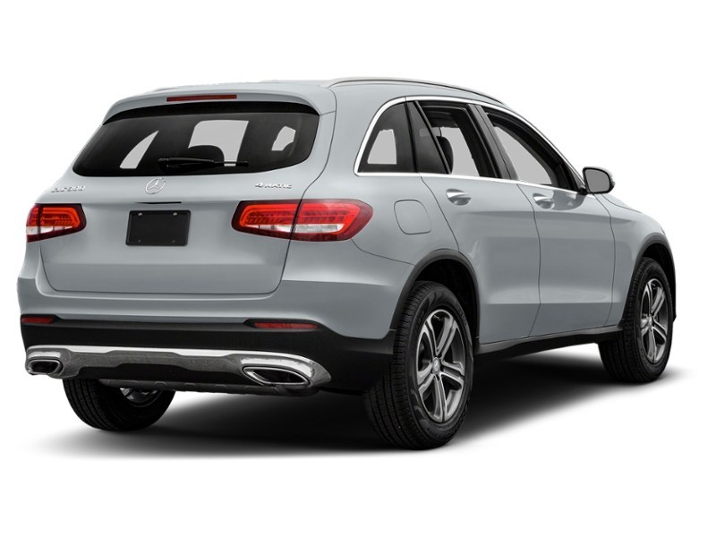 2018 Mercedes-Benz GLC 300 GLC 300 4MATIC SUV Diamond Silver  Shot 44