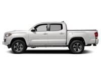 2017 Toyota Tacoma 4WD Double Cab V6 TRD Sport|Accident Free|Safetied Alpine White  Shot 11