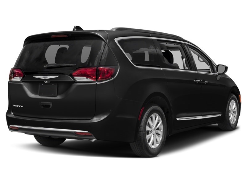 2020 Chrysler Pacifica Limited 35th Anniversary FWD *Ltd Avail* Brilliant Black Crystal Pearl  Shot 33