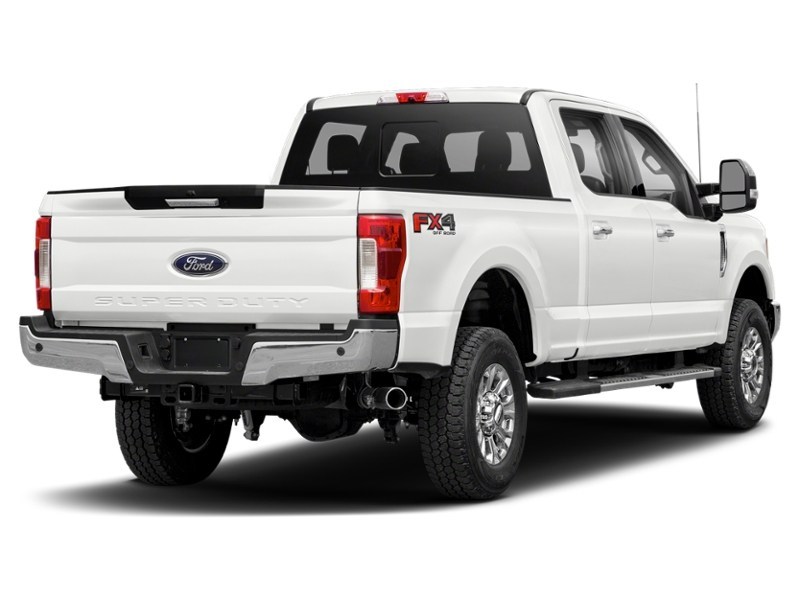 2019 Ford Super Duty F-250 SRW XLT 4WD Crew Cab 6.75' Box Oxford White  Shot 36