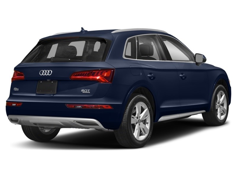 2020 Audi Q5 Progressiv 45 TFSI quattro Navarra Blue Metallic  Shot 2
