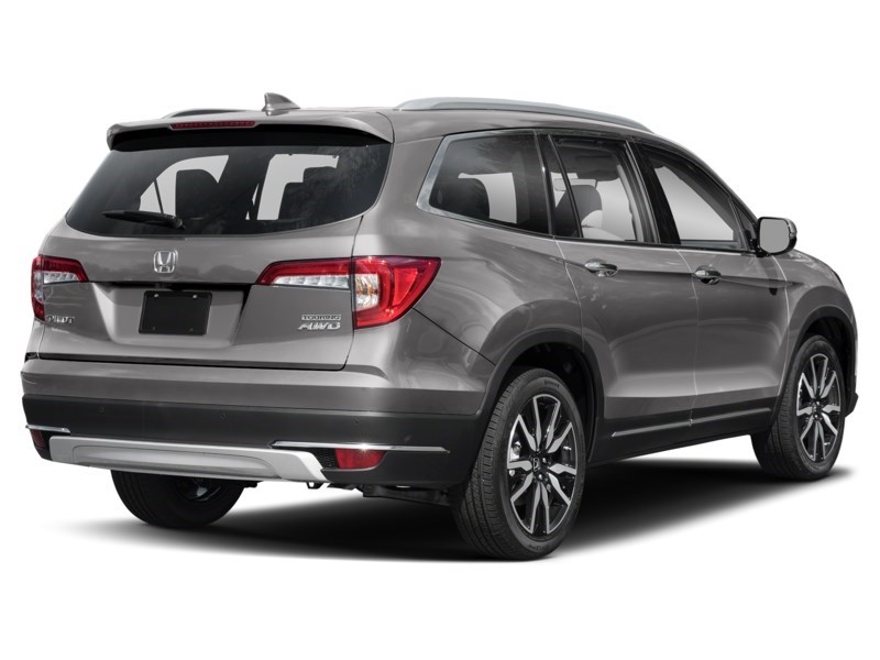 2019 Honda Pilot Touring 8-Passenger AWD