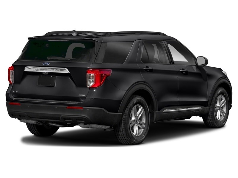 2022 Ford Explorer XLT 4WD Agate Black Metallic  Shot 6