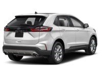 2022 Ford Edge Titanium AWD Star White Metallic Tri-Coat  Shot 12