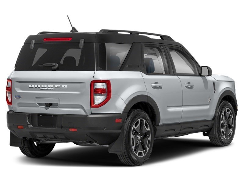 2021 Ford Bronco Sport Outer Banks | 4X4 | 1.5L | B&O | TOW | ADPTV CRUIS Iconic Silver Metallic  Shot 6