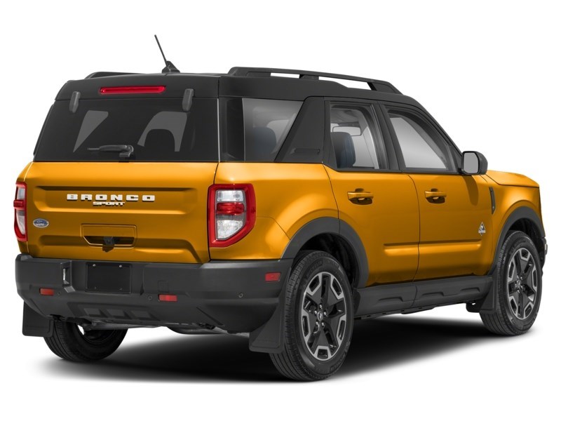 2023 Ford Bronco Sport Outer Banks 4x4 Cyber Orange Metallic Tri-Coat  Shot 50