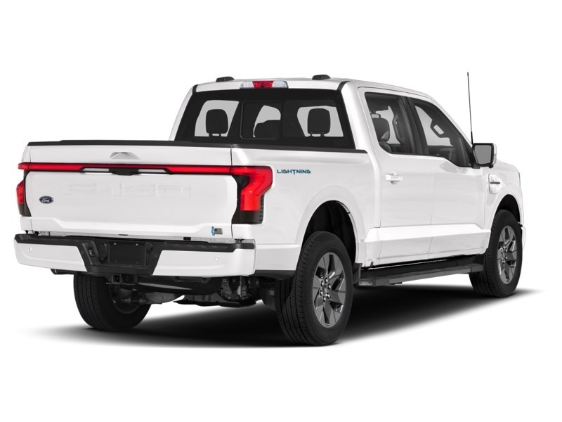 2023 Ford F-150 Lightning LARIAT 4WD SuperCrew 5.5' Box