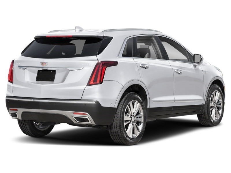 2026 Cadillac XT5 FWD 4dr Luxury Crystal White Tricoat  Shot 2