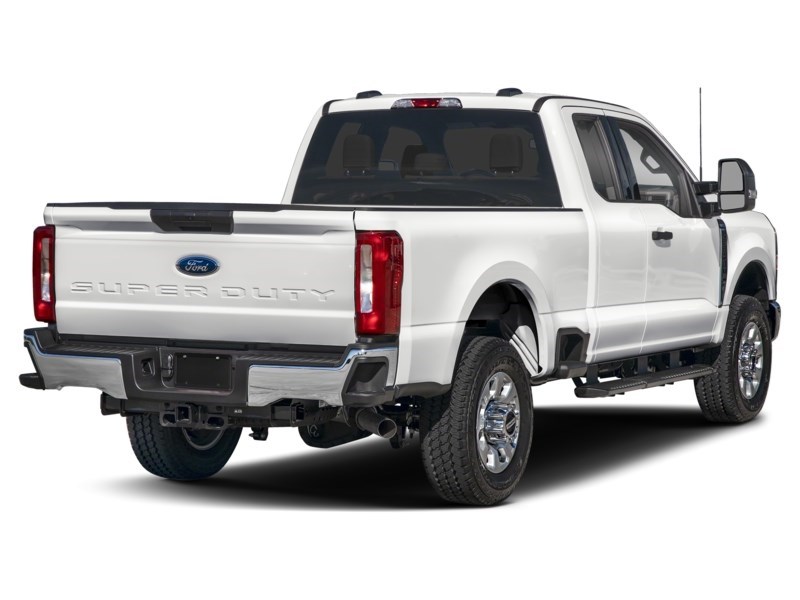 2026 Ford F-250 XLT 4WD SuperCab 6.75' Box Oxford White  Shot 6