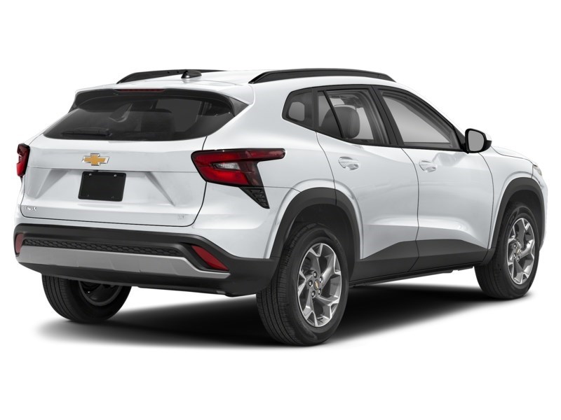 2026 Chevrolet Trax FWD 4dr 2RS Summit White  Shot 2