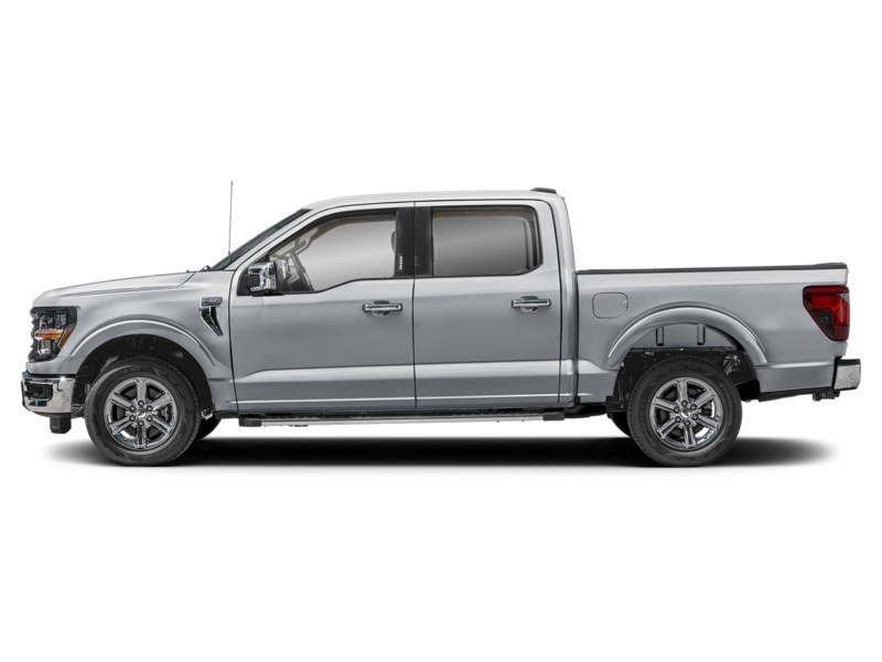 2026 Ford F-150 XLT 4WD SuperCrew 5.5' Box Iconic Silver Metallic  Shot 31