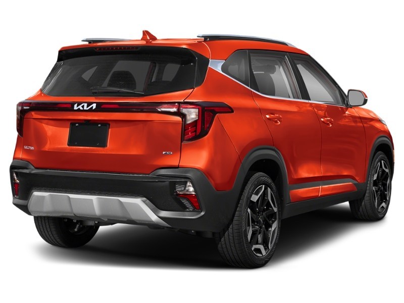 2024 Kia Seltos SX AWD w/Black Interior Lunar Orange  Shot 28