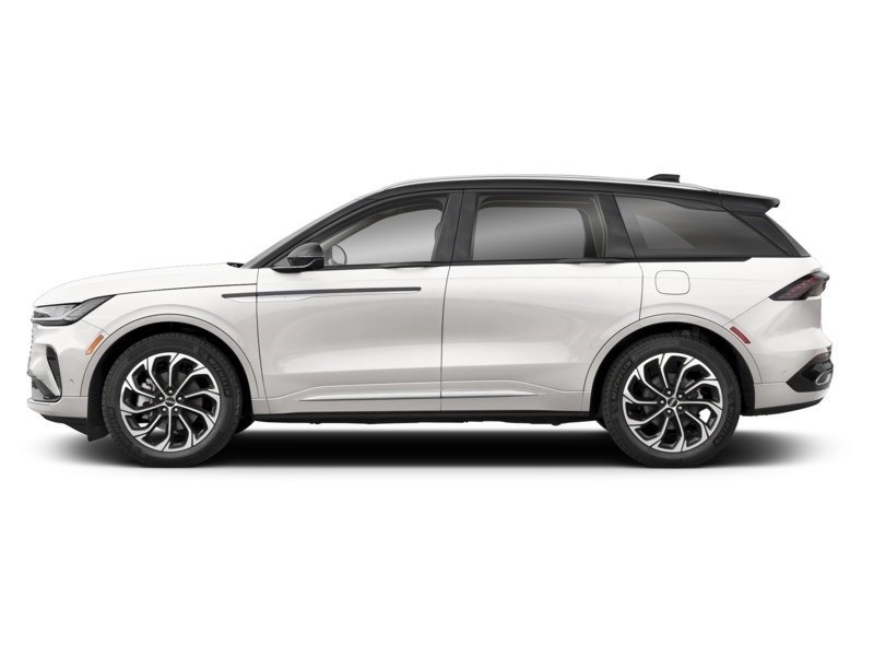 2026 Lincoln Nautilus Reserve AWD White Platinum Metallic Tri-Coat  Shot 5