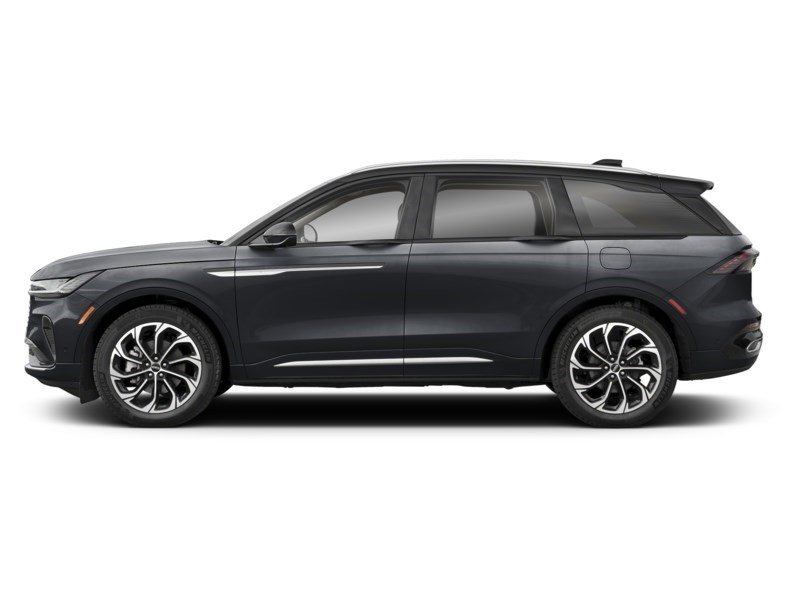 2026 Lincoln Nautilus Premiere AWD Infinite Black Metallic Clearcoat  Shot 3