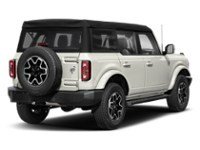 2026 Ford Bronco Outer Banks 4 Door 4x4 Wimbledon White  Shot 6