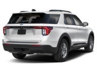 2026 Ford Explorer Active w/200A Pkg 4WD Space White Metallic  Shot 2