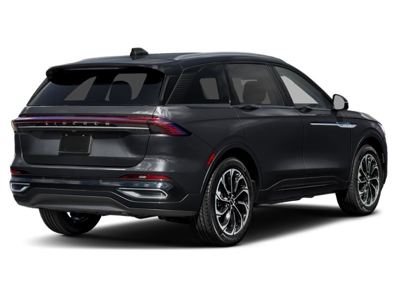 2026 Lincoln Nautilus Reserve AWD Infinite Black Metallic Clearcoat  Shot 6