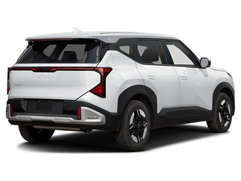 2027 Kia Seltos LX FWD Snow White Pearl  Shot 2